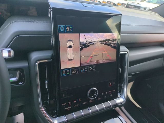 2026 GMC Yukon XL Denali - Photo 21