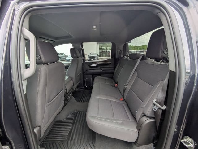 2023 Chevrolet Silverado 1500 LT - Photo 28