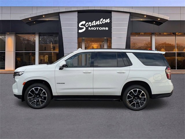 2022 Chevrolet Tahoe RST photo 2