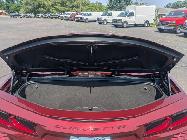 2020 Chevrolet Corvette 2LT - Photo 26