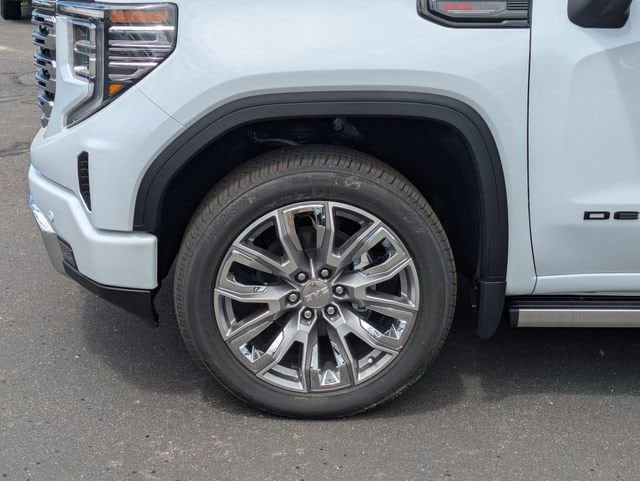 2026 GMC Sierra 1500 Denali - Photo 10