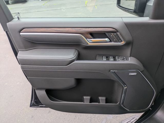 2025 GMC Sierra 2500HD SLT - Photo 11