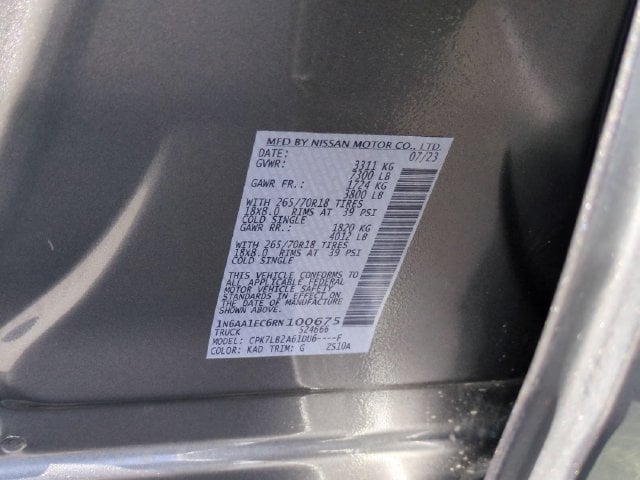 2024 Nissan Titan SV - Photo 36