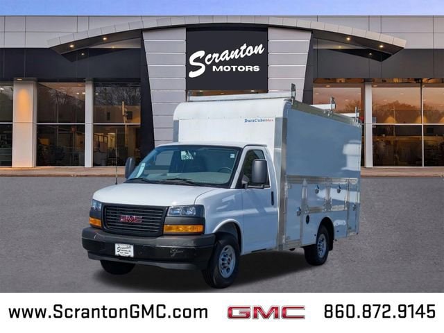2024 GMC Savana Cutaway Work Van