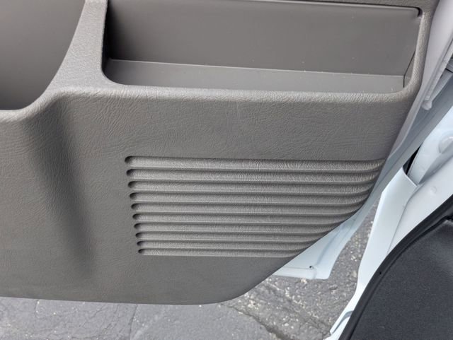 2026 GMC Savana Cargo Work Van - Photo 13