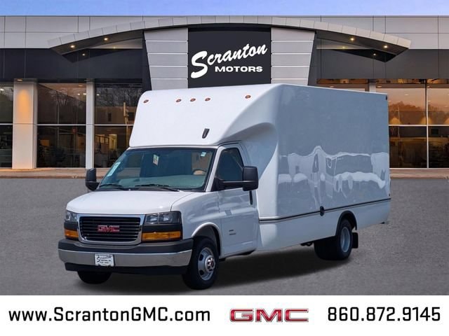 2026 GMC Savana 4500 177" WB's photo