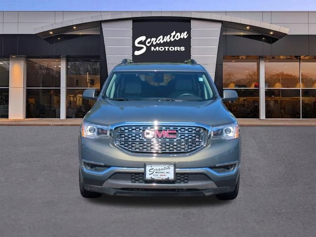 2017 GMC Acadia Denali - Photo 8