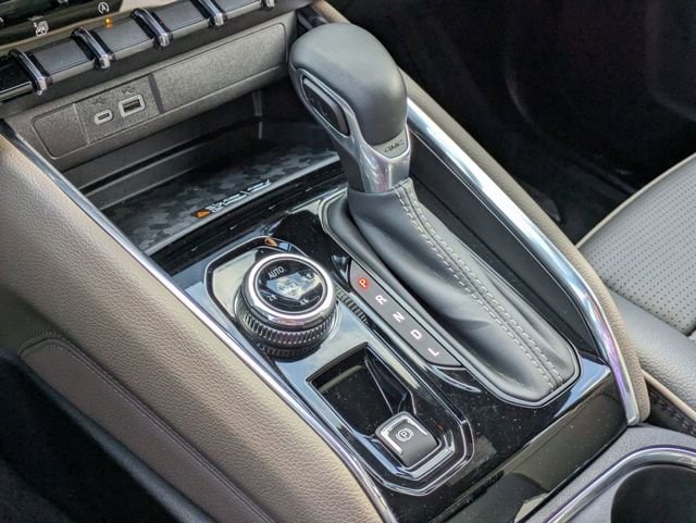 2025 GMC Canyon Denali - Photo 24