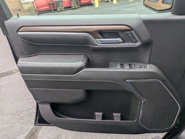 2024 Chevrolet Silverado 1500 LT - Photo 11