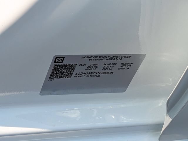 2026 GMC Sierra 3500 Chassis Cab Pro - Photo 31