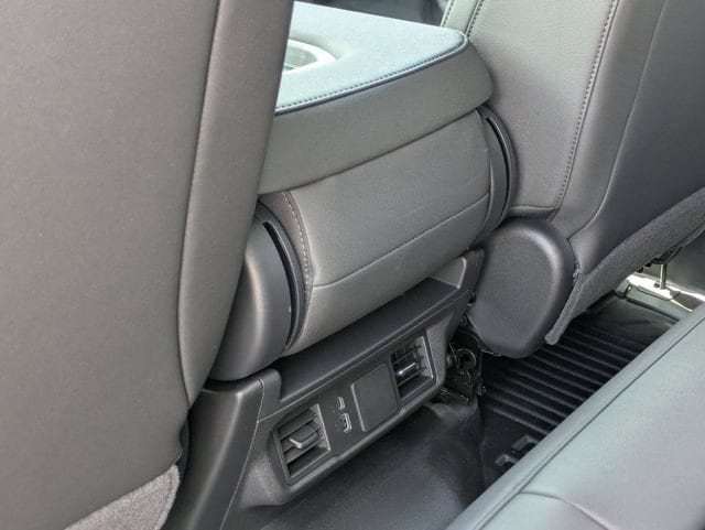 2026 GMC Sierra 3500HD Pro - Photo 23