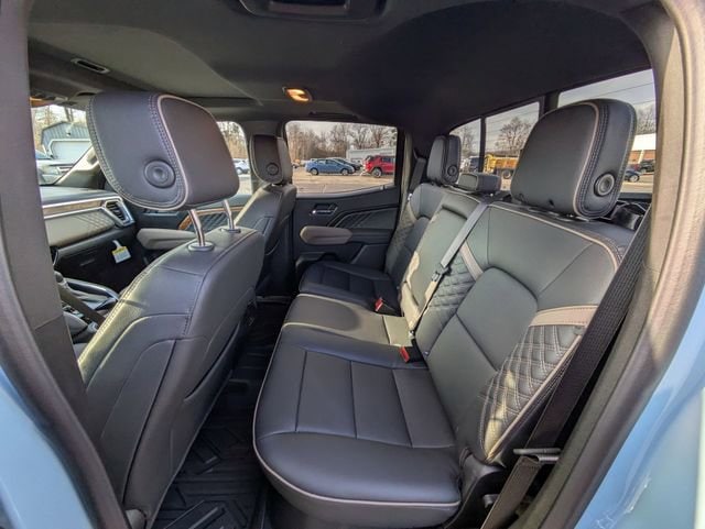 2025 GMC Canyon Denali - Photo 29