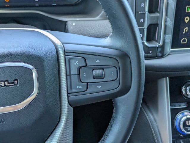 2023 GMC Yukon XL Denali - Photo 19