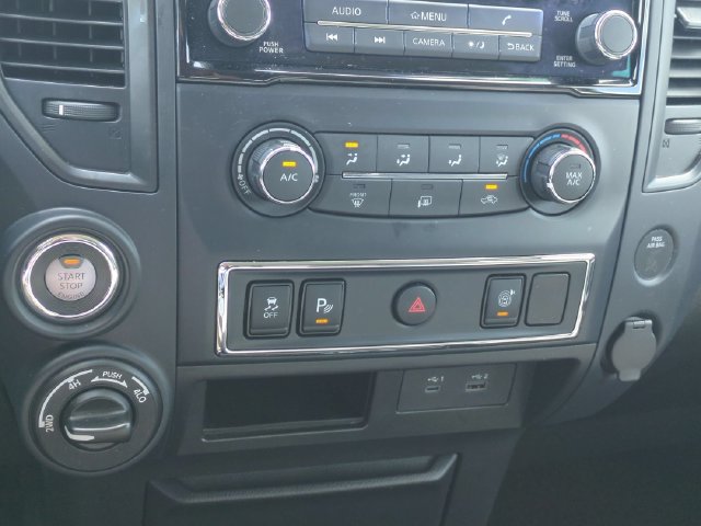 2024 Nissan Titan SV - Photo 23
