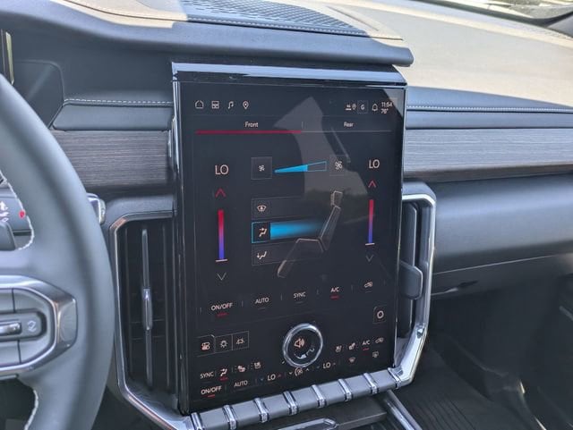 2026 GMC Acadia Denali - Photo 23