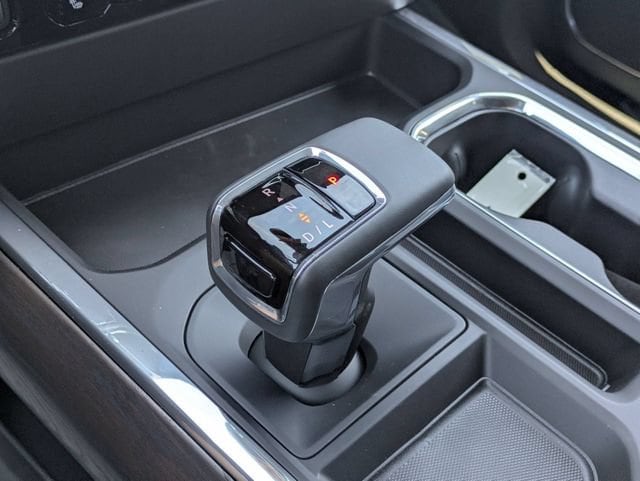 2026 GMC Sierra 1500 SLT - Photo 24