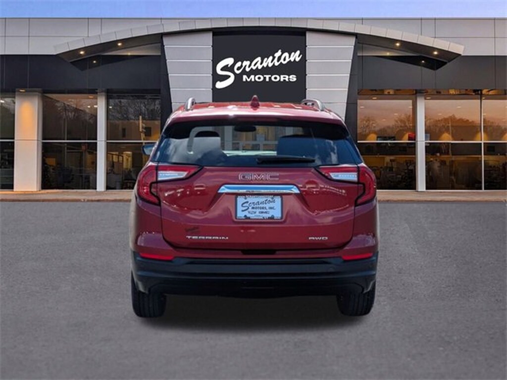 Used 2023 GMC Terrain SLE SUV