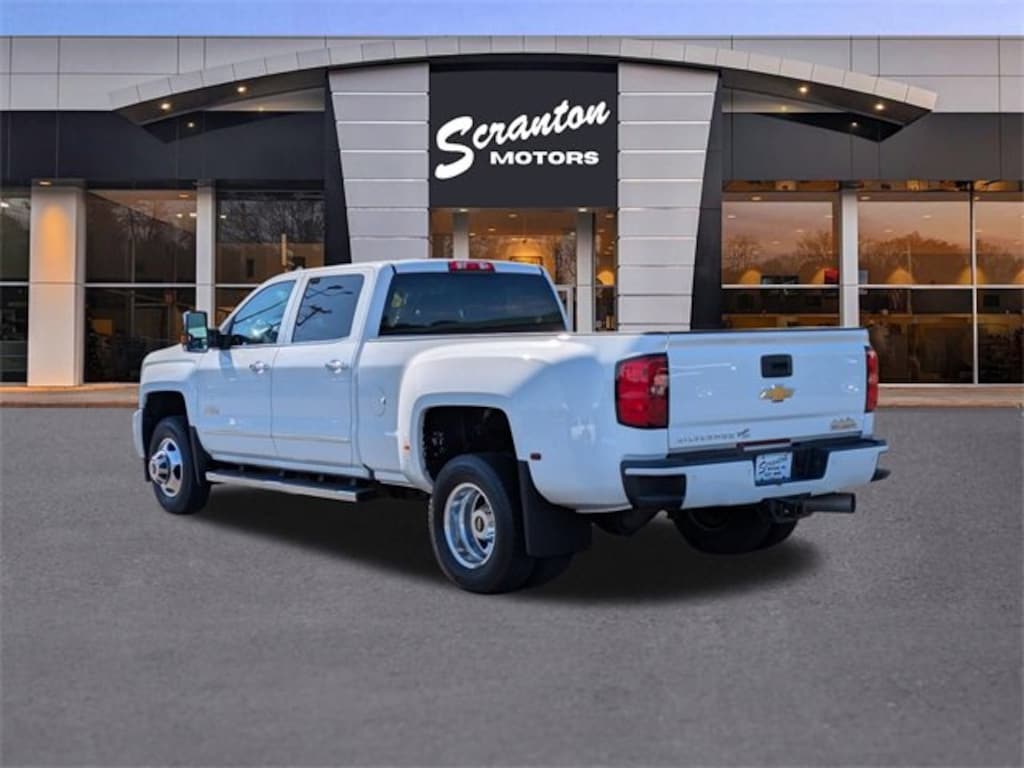 Used 2019 Chevrolet Silverado 3500HD High Country Truck Crew Cab