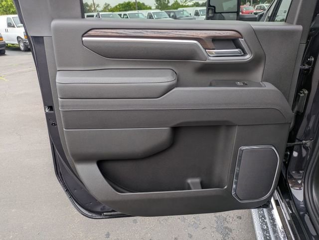 2025 GMC Sierra 2500HD SLT - Photo 27