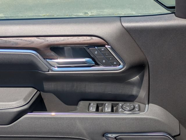 2026 GMC Sierra 1500 SLT - Photo 12