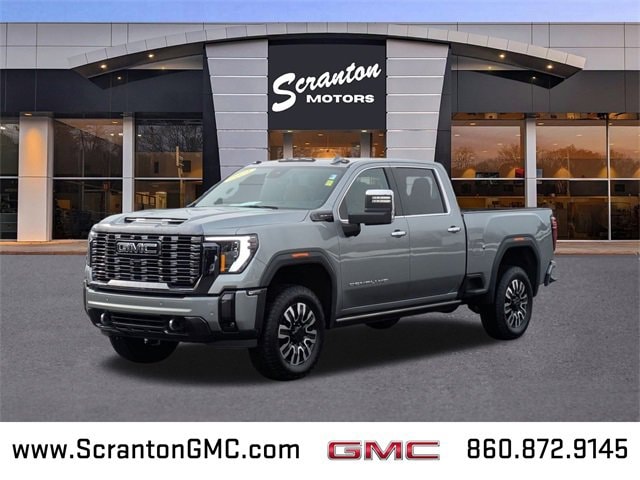 2024 GMC Sierra Denali's photo