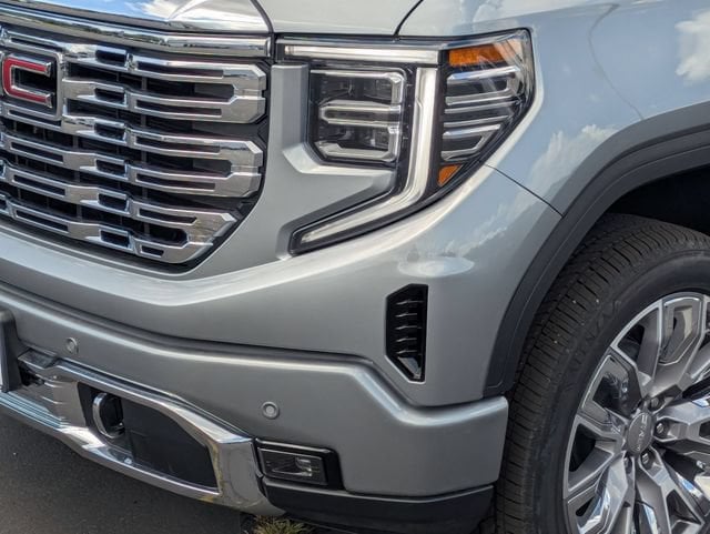 2026 GMC Sierra 1500 Denali - Photo 9