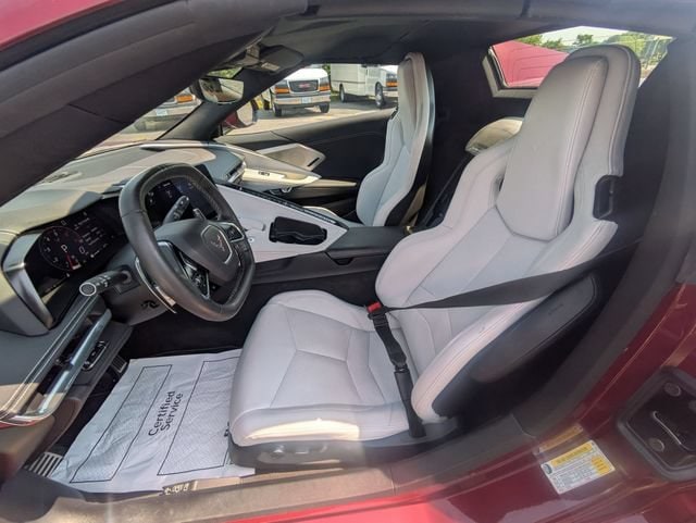 2020 Chevrolet Corvette 2LT - Photo 24