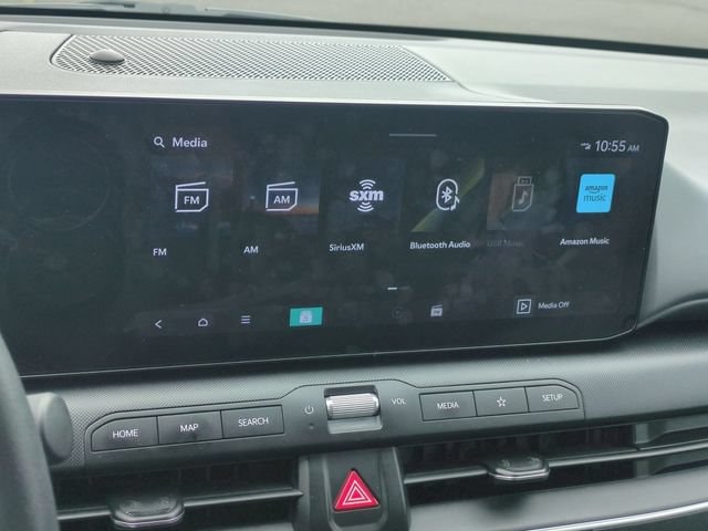 2025 Kia K4 LXS - Photo 22