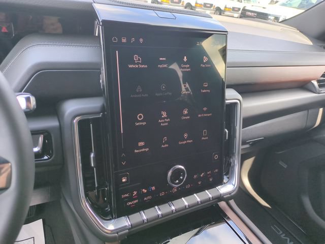 2026 GMC Yukon XL Denali - Photo 19