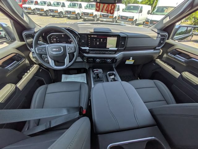 2026 GMC Sierra 1500 SLT - Photo 31