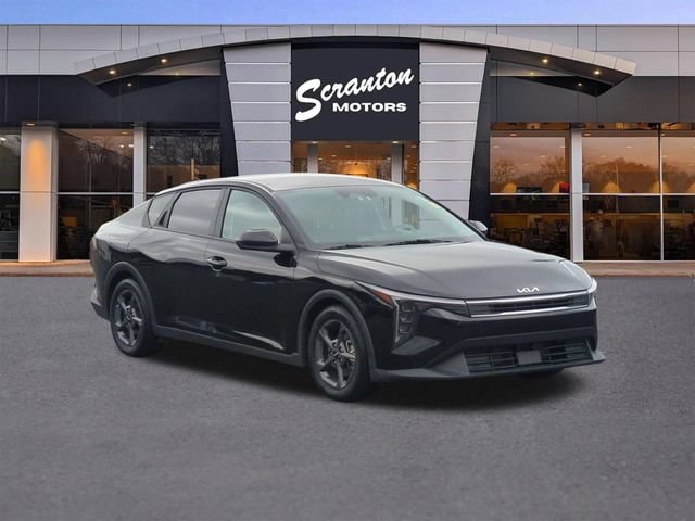 2025 Kia K4 LXS - Photo 7