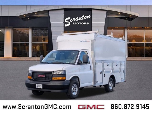 2024 GMC Savana Cutaway Work Van's photo