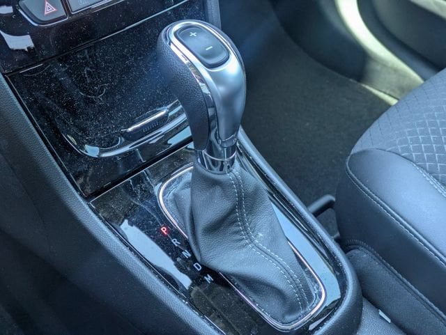 2022 Buick Encore Preferred - Photo 25