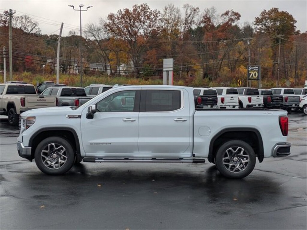 New 2026 GMC Sierra 1500 SLT Truck Crew Cab