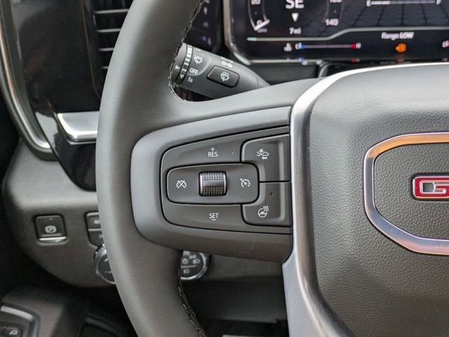 2025 GMC Sierra 2500HD SLT - Photo 17