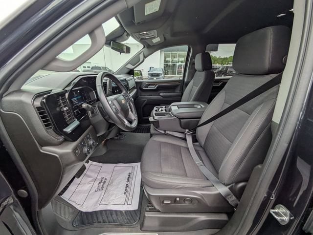 2023 Chevrolet Silverado 1500 LT - Photo 25
