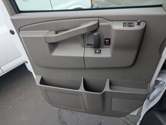 2026 GMC Savana Cargo Work Van - Photo 11