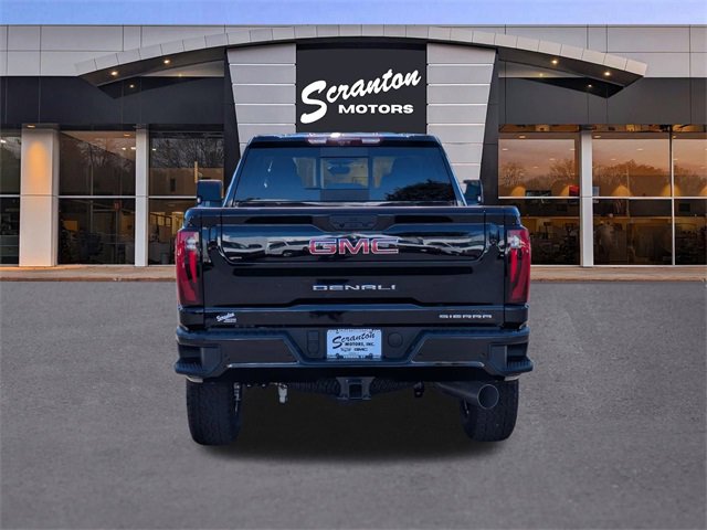 2026 Gmc Sierra 2500 HD Denali photo 4