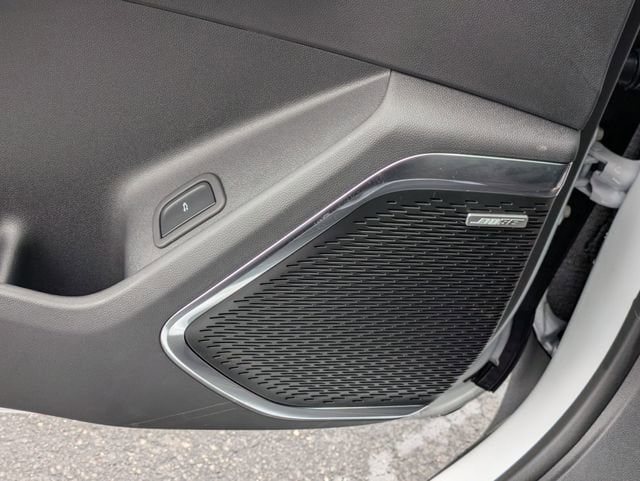 2026 GMC Acadia Elevation - Photo 13