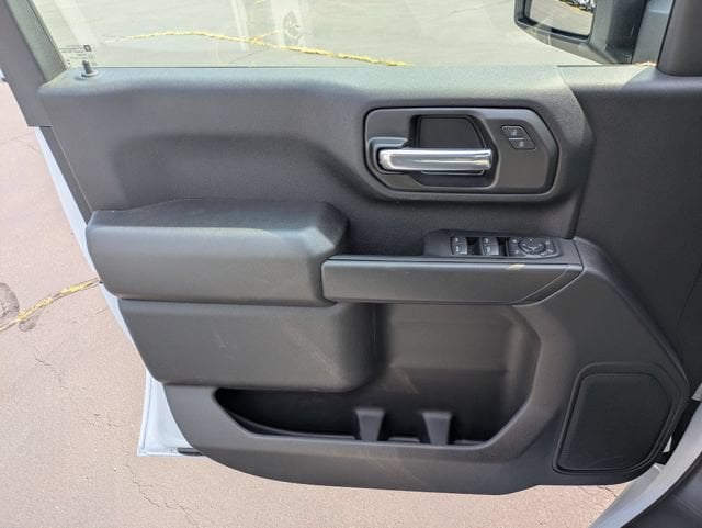 2026 GMC Sierra 3500 Chassis Cab Pro - Photo 10