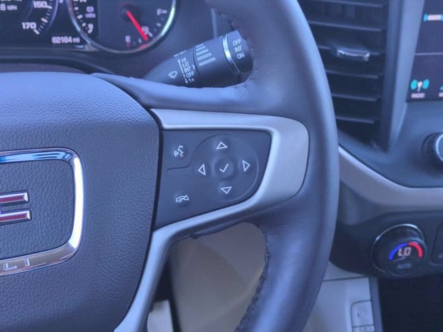 2017 GMC Acadia Denali - Photo 17
