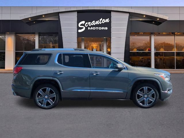 2017 GMC Acadia Denali - Photo 6