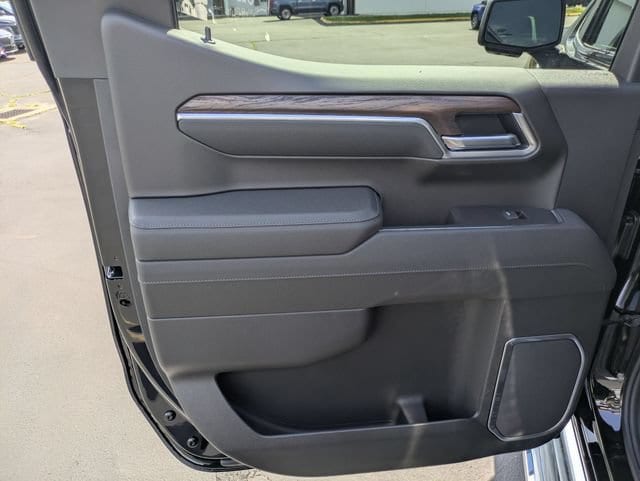 2026 GMC Sierra 1500 SLT - Photo 27