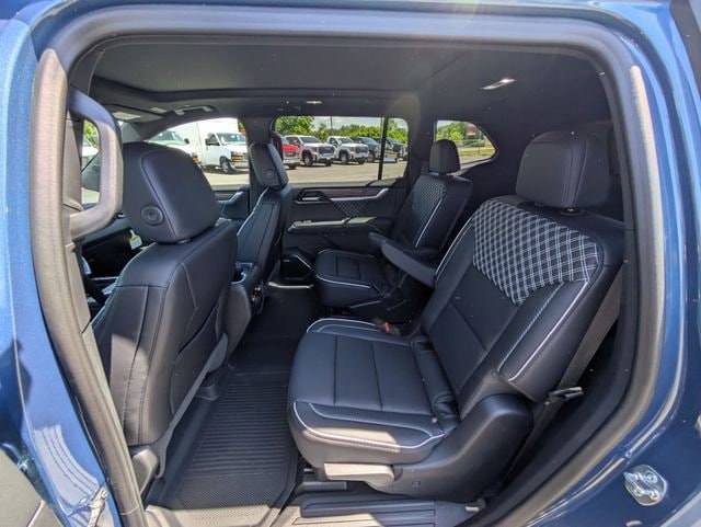 2026 GMC Acadia Denali - Photo 30