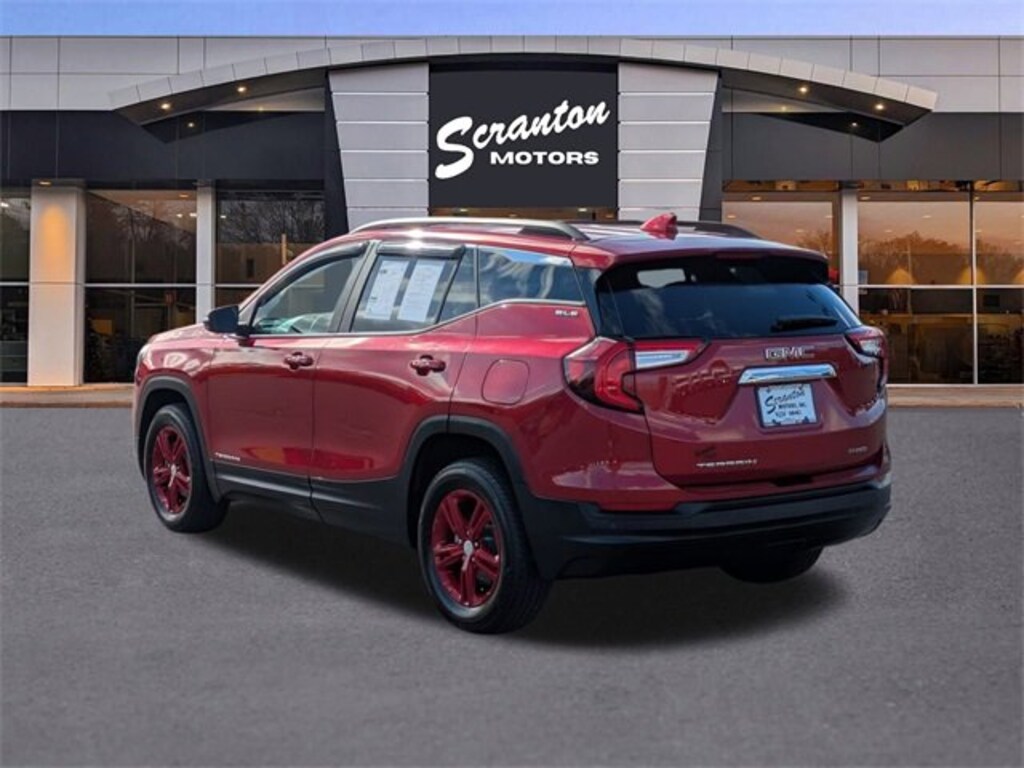 Used 2023 GMC Terrain SLE SUV
