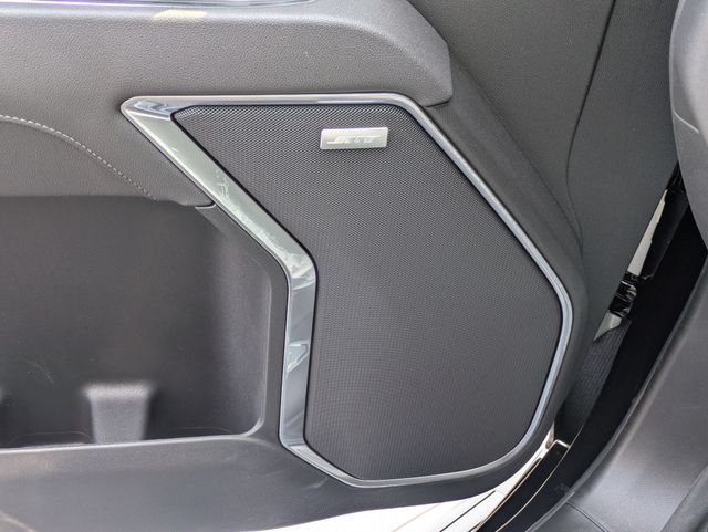 2026 GMC Sierra 1500 SLT - Photo 13