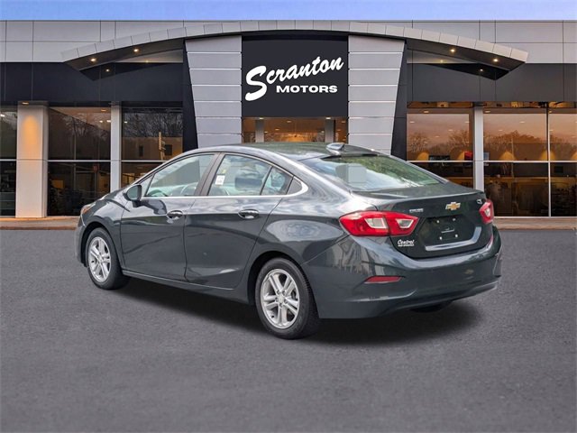 2018 Chevrolet Cruze LT photo 3