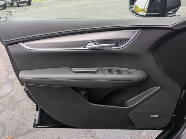 2025 Cadillac XT5 Luxury - Photo 11