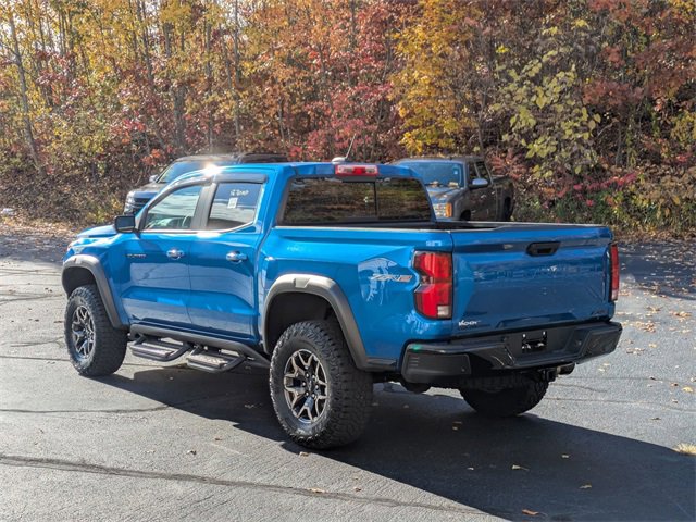 2024 Chevrolet Colorado ZR2 photo 3