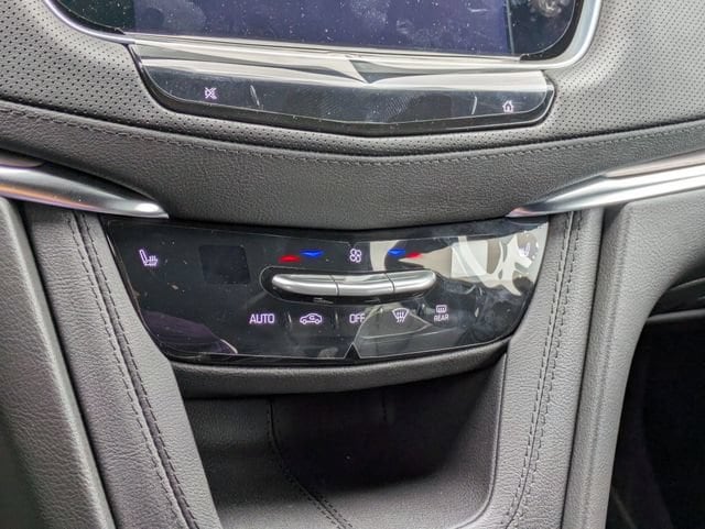 2025 Cadillac XT5 Luxury - Photo 23